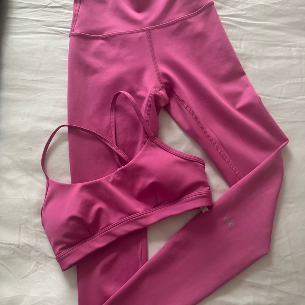 Alo Yoga Airlift Set
